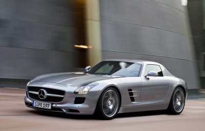 Mercedes SLS